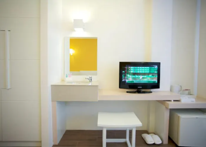 Budacco The Living Place 3*