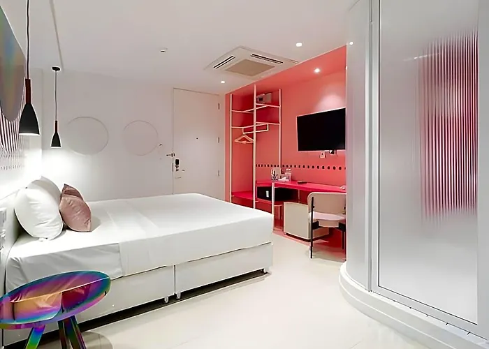 Budacco The Living Place 3*
