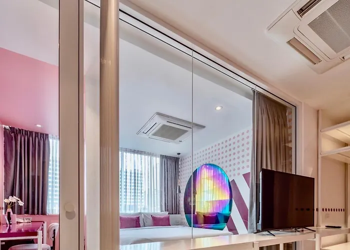 Hotell Budacco The Living Place Bangkok